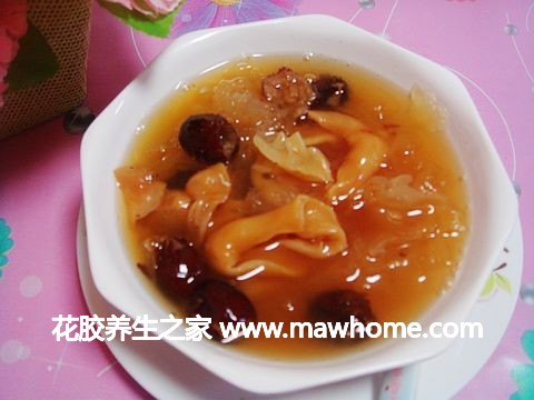 花膠紅棗煲銀耳