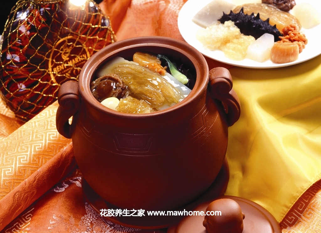 花膠湯是女人夏季最好的美容養顏湯