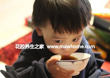 喝中藥可以吃魚膠嗎