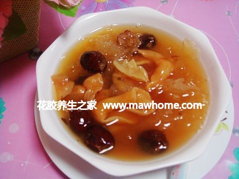 花膠紅棗煲銀耳