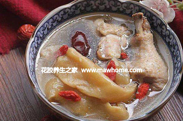 花膠土雞湯的做法