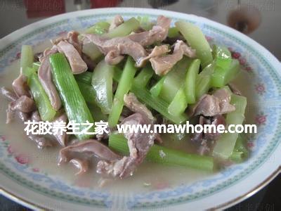 松茸青筍燴魚肚