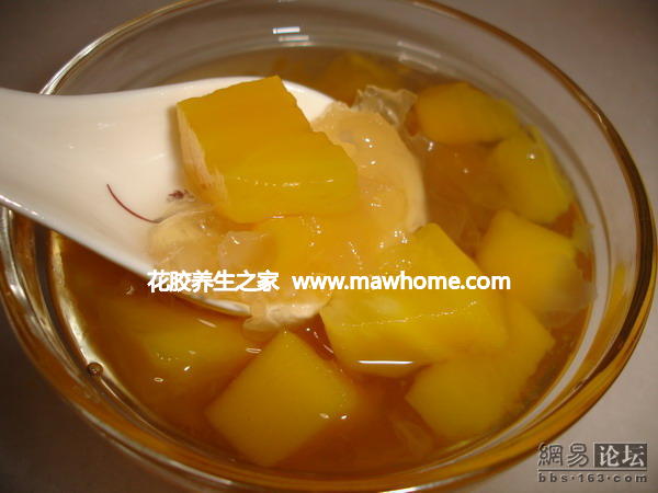 冰糖雪耳花膠燉木瓜4
