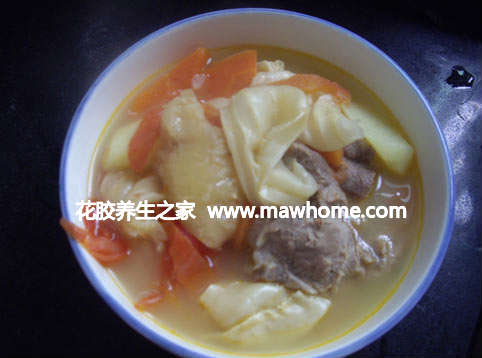 花膠龍骨番茄湯