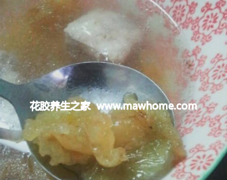 花膠排骨湯的做法
