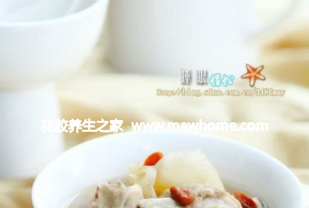 花膠排骨湯