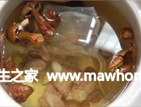 料入鍋 