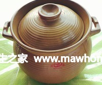 豬腳花生煲花膠