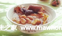 豬腳花生煲花膠