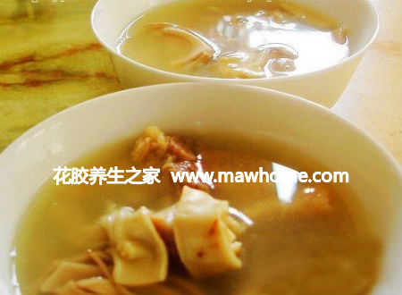 花膠豬肚湯