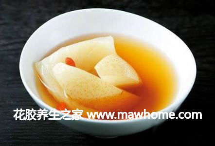 花膠燉雪梨