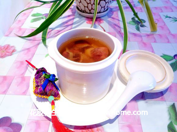 春筍香菇魚膠排骨湯