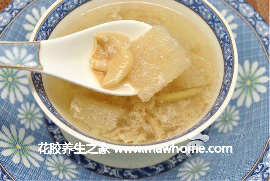 竹笙魚膠瘦肉湯