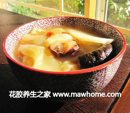 冬菇煲花膠的做法