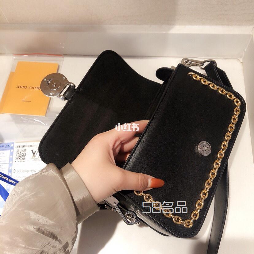 lv 郵差包,lv2015有一款扣能旋轉的錢包