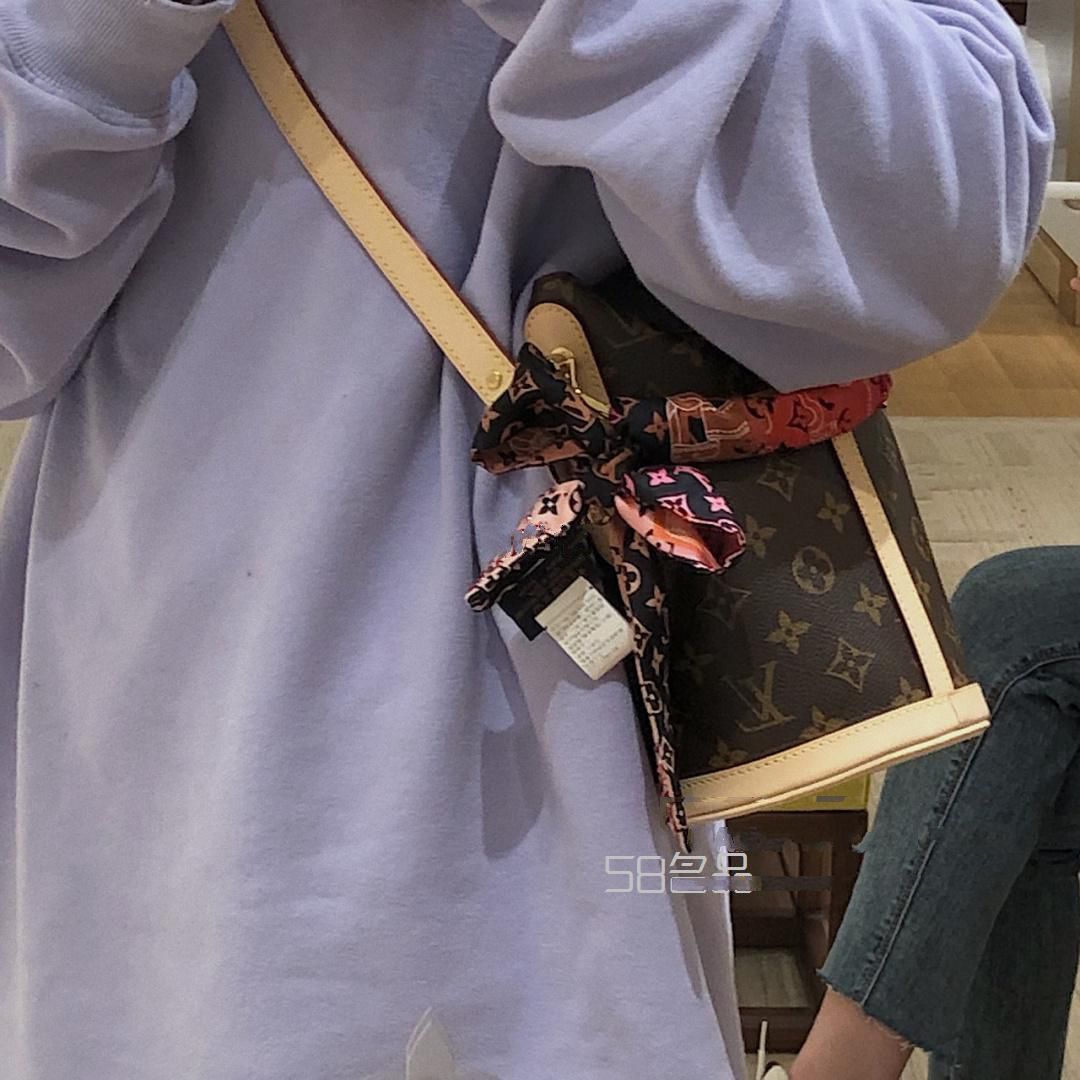 lv薯條包 第一支lv,原單lv貨源