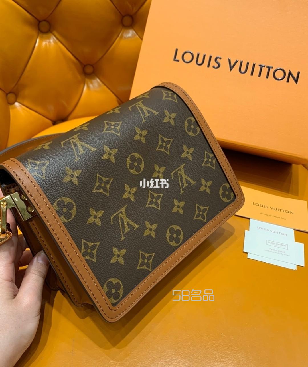 LV達芙妮小號包包,lv序列號真假