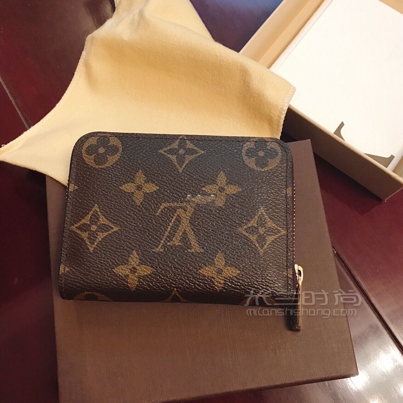 給大家安利一款LV神包！LV pochette麻將包零錢包看圖文 (9)