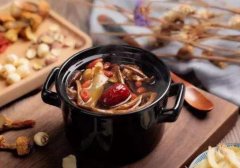 湯煮好保溫10小時有關系嗎？排骨泡八小時能燉嗎？