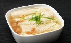 竹蓀可以和羊肉一起吃嗎？吃竹蓀有什么好處？