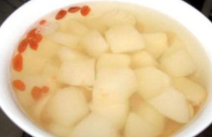 蒸冰糖雪梨怎么做治咳嗽 蒸冰糖雪梨的好處