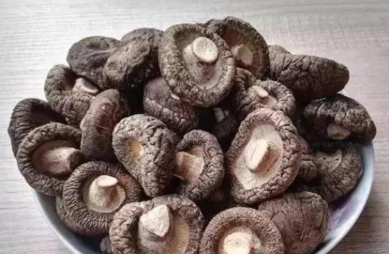 孕婦可以吃冬菇嗎？吃冬菇需要注意什么