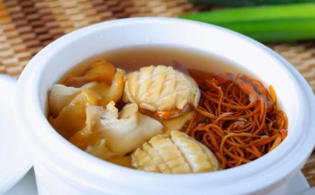 鮑魚煲湯要不要帶殼 鮑魚煲湯要不要先焯水