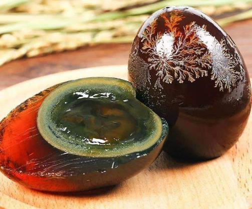 松花蛋蛋心泥狀能吃嗎？松花蛋煮多久能熟
