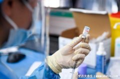 新冠第三針加強針需要忌口嗎(新冠第三針