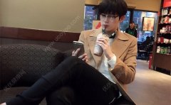 有人夸你又帥又聰明怎么回復(人家夸你越