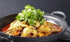 動了手術能吃財魚湯嗎(財魚死了變僵硬了