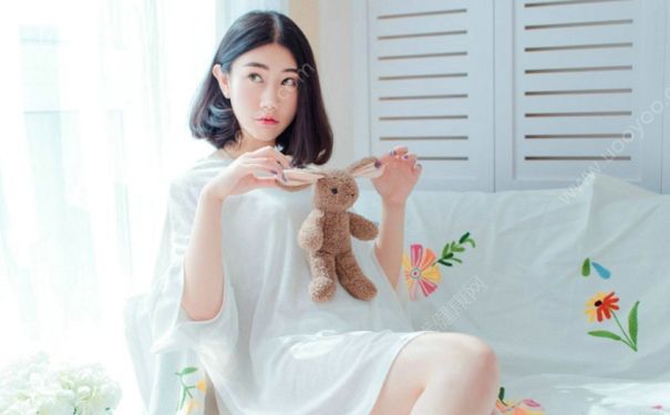 19歲女孩乳頭內陷怎么辦？為何19歲會乳頭內陷？(2)