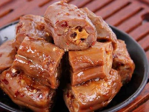 絕味鴨脖過夜了還能吃嗎？鴨脖的骨頭可以吃嗎