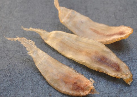 女孩子吃魚膠需要注意什么，吃魚膠會不會發胖或者上火