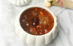桃膠能不能降血糖，三高可以吃桃膠么