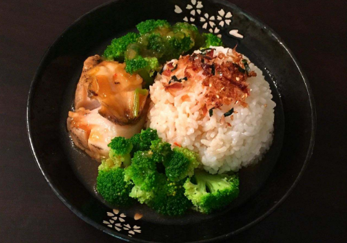 世界上最大的鮑魚有多少斤，大鮑魚多少錢一只