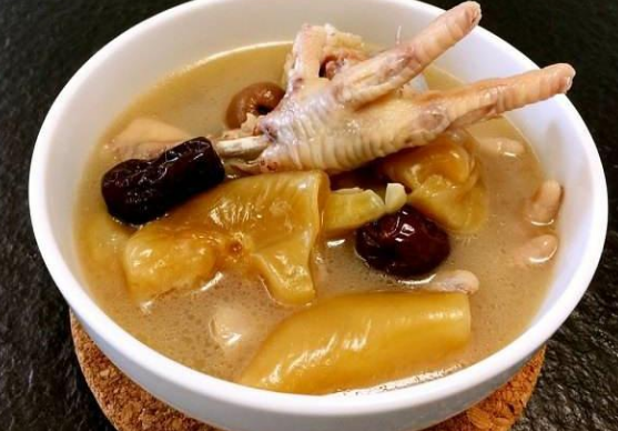 蟲草花膠湯的做法竅門以及作用功效