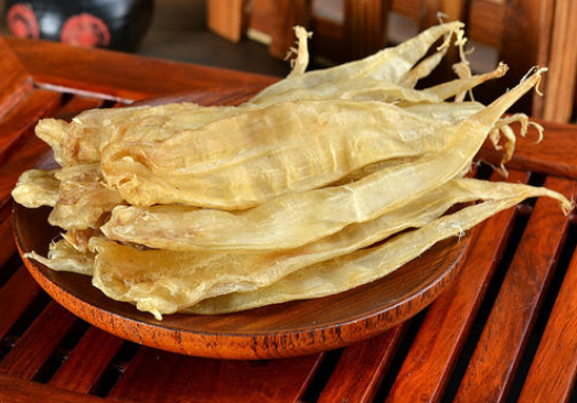 魚膠變綠了用什么藥水泡