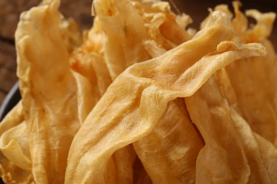 花膠泡發后一撕就爛是假的嗎?