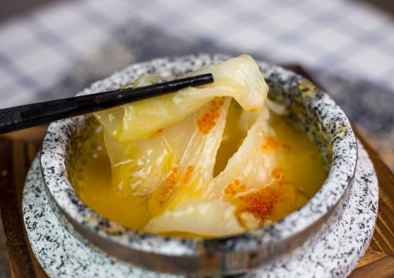 魚膠的營養在于肉還是湯
