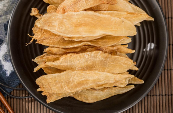 新鮮魚膠邊上的油能吃嗎