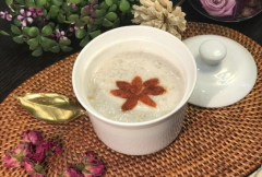 產后吃魚膠好還是燕窩好