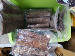 跟大家細說一下安哥拉樹皮怎么泡茶喝