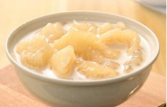 牛奶燉花膠的正確做法是怎么樣的
